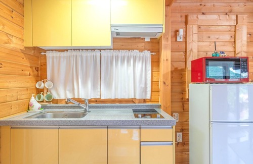 Yongmun House | Yangpyeong Isobiyagi Spa Pension