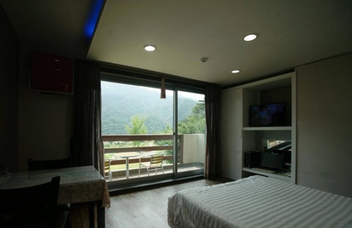 Yangyang House | Yangyang Denver House Pension