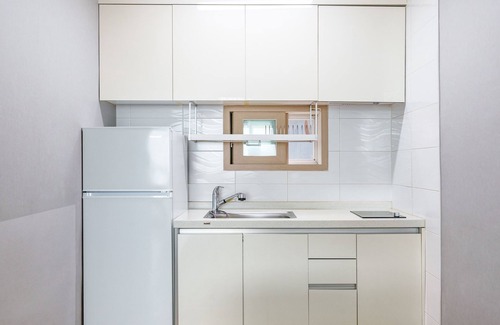 Sokcho House | Yangyang Haettuneonchangmoon Pension