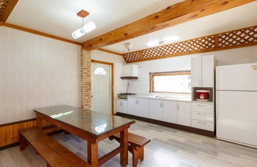 Sokcho House | Yangyang Seorak Badanamuro Pension