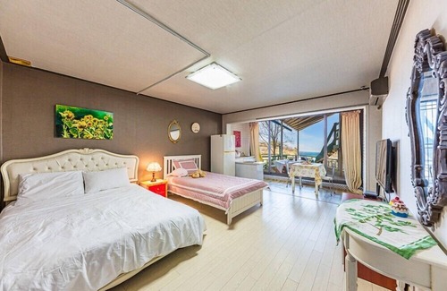 Sokcho House | Yangyang Silver Sea Pension