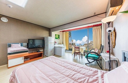 Sokcho House | Yangyang Silver Sea Pension