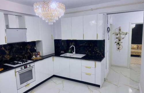 Craiova Apartment | Yanis