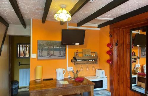 Yarm House | Yarm cottages byre/paddock