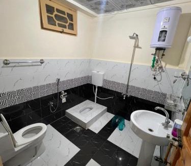 Azad Kashmir Hotel | Yasin Heaven Star Hotel
