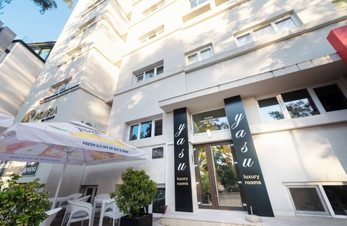 Sector 1 Apartment | Yasu Luxury Rooms