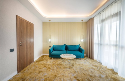 Sector 1 Apartment | Yasu Luxury Rooms