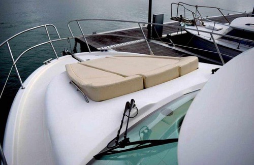 Getxo Boat Rental | Yate de lujo en getxo Luxury yacht in Getxo