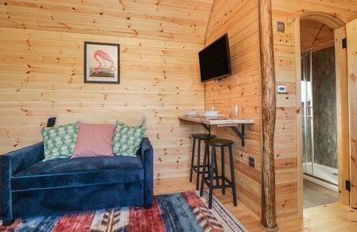 Newton Ferrers Cottage | YEALM, pet friendly, character holiday cottage in Kingsbridge