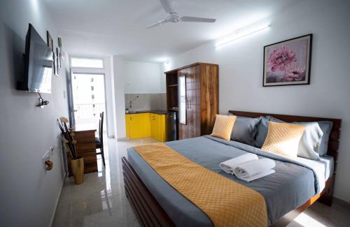 Serilingampally Apartment | Yellow Bells Studios And Suites