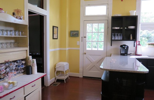 Salado Bed & Breakfast | Yellow House Bed and Breakfast