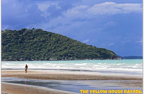 Rayong Bed & Breakfast | Yellow House Rayong