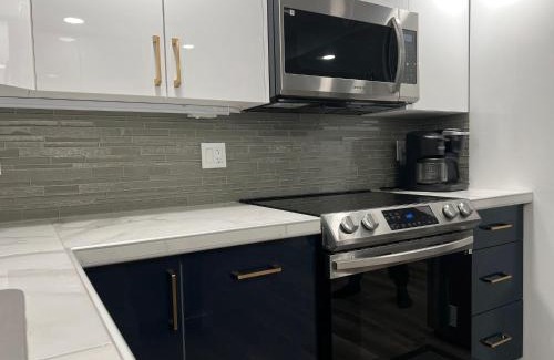 Yellowknife House | Yellowknife Down Town Retreat