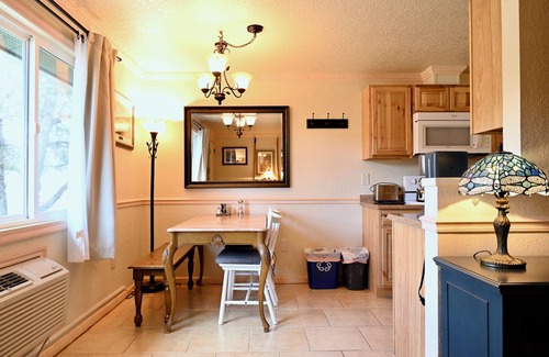 Gardiner Hotel | Yellowstone Gateway Inn