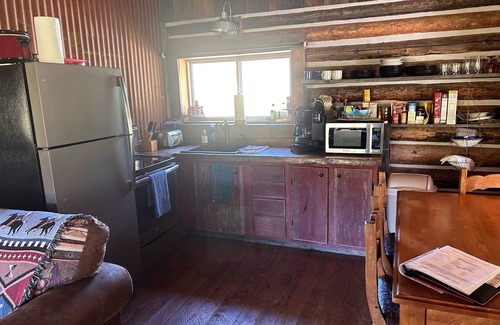 Gardiner Cabin | Yellowstone Park - Cabin On Private Creek, Other Lodging, Close To Activities