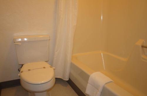 Glendive Hotel | Yellowstone River Inn