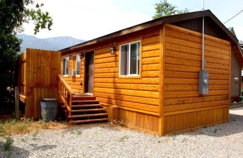 Gardiner House | Yellowstone Treasure Guesthouses on the River