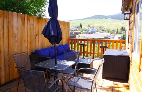 Gardiner House | Yellowstone Treasure Guesthouses on the River