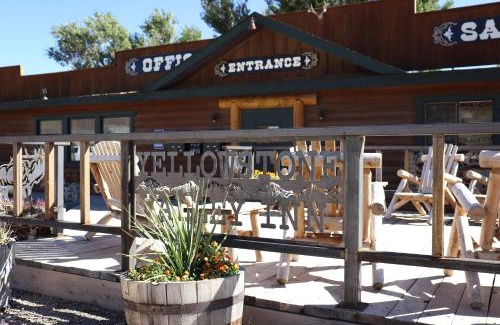 Cody Resort | Yellowstone Valley Inn