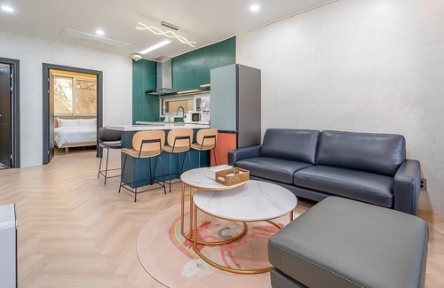 Dolsan-eup House | Yeosu Liposo Poolvilla