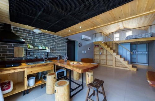 Hwajeong House | Yeosu The View Resort