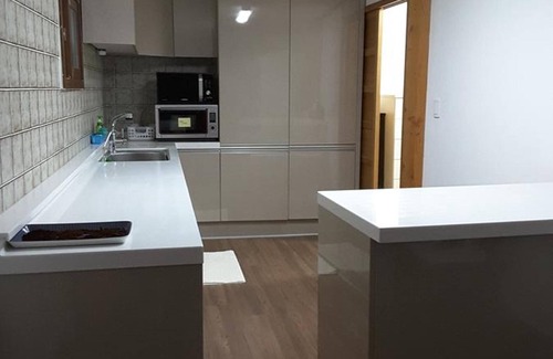 Gyeongju House | Yettle Hanok Stay
