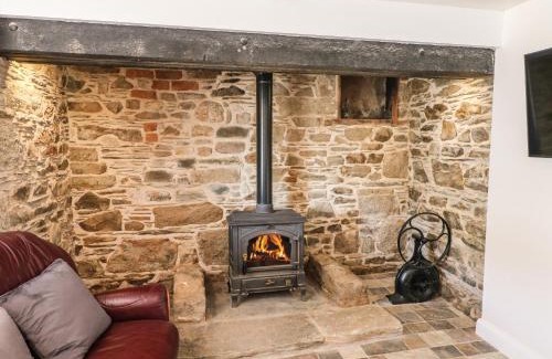 Ballindaggan House | Yew Tree House