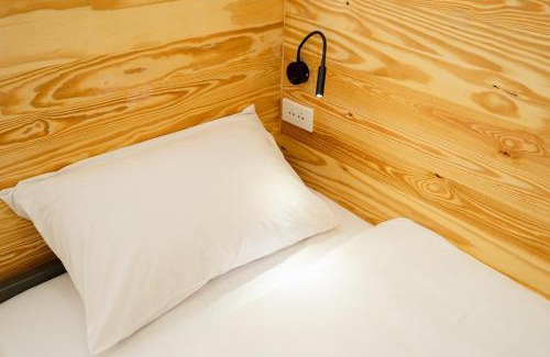 Ayutthaya Apartment | Yimwhan House 03, Chao Phrom Market Pier