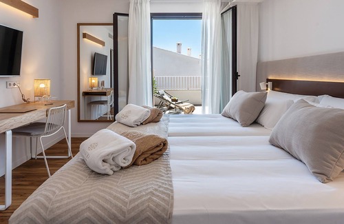 Ariany Hotel | Ynaira Hotel & Spa