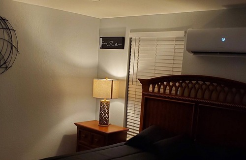 Town 'n' Country Apartment | Yoa House 2023