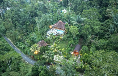 Tampaksiring Villa | Yoga Maya Villa