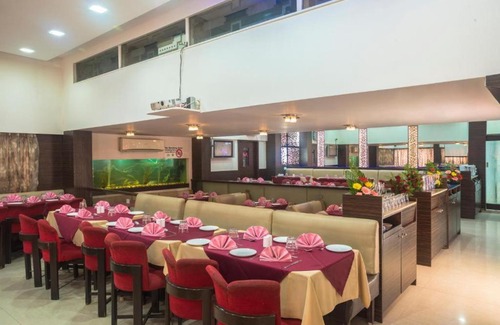 Chembur East Hotel | Yogi Broadway