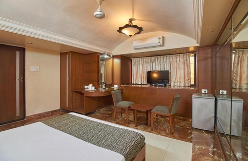 Chembur East Hotel | Yogi Broadway