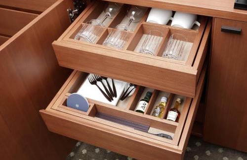 Nishi Hotel | Yokohama Bay Sheraton Hotel and Towers