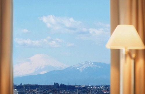 Nishi Hotel | Yokohama Bay Sheraton Hotel & Towers