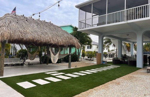 Islamorada House | Yolo " You only live once" - Fishing Paradise in Islamorada with a 70ft Dock!