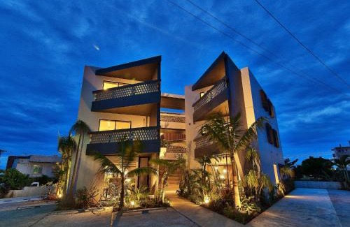 Tokeshi Hotel | Yomitan Condhotel ND