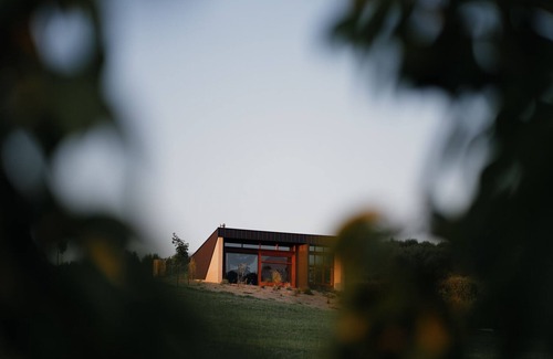 Canobolas Apartment | Yonder Studio @ Basalt: A Unique Guest Retreat in Cherry Country, Orange NSW