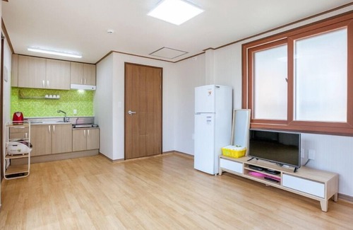 Chuncheon House | Yonghwasan Neoul Pension
