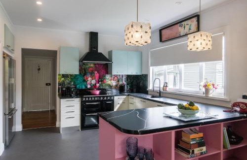 Russell Villa | York House