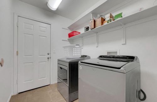 Overland Trail House | Yorkshire Glendale