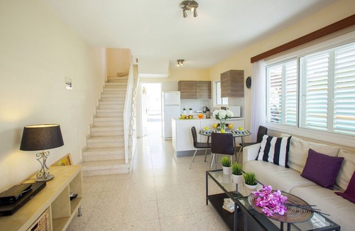 Pervolia Villa | You and Your Family will love this Villa in Larnaca, Larnaca Villa 1387