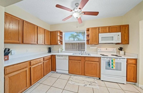 Averill Farms Apartment | You can hear the waves