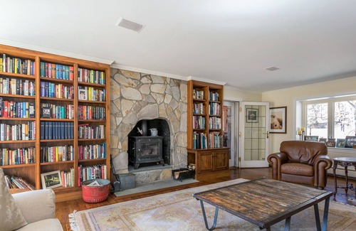 Cornwall Bridge House | You do not have to leave this informal and homely connection