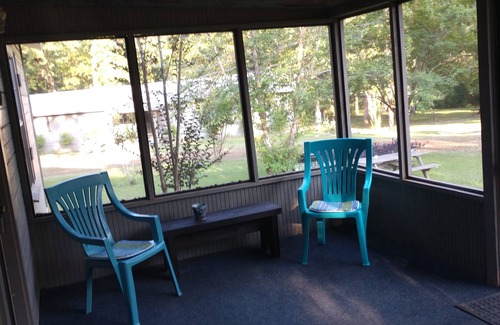 Bronson Cabin | You will love this quaint cabin on Lake Sam Rayburn, Tx -#4