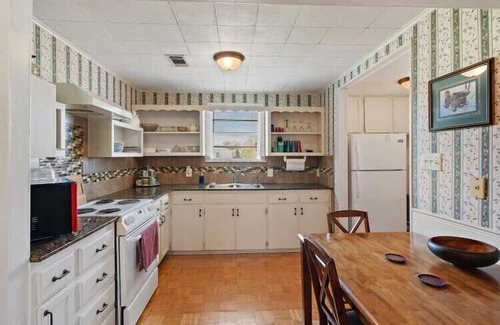 Prairieville House | You will love to cook in this Kitchen! It is loaded with space! Fully Sanitized!
