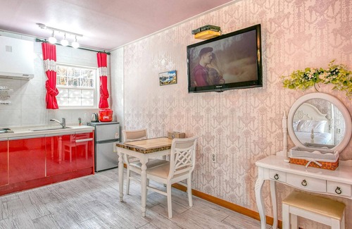 Suwon House | Youngheungdo Roma Spa Pension