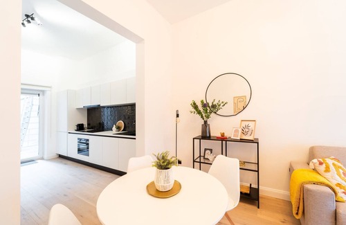 Antwerp Apartment | Your Antwerp Adventure: Sleeps 4!