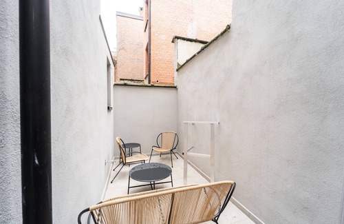 Antwerp Apartment | Your Antwerp Adventure: Sleeps 4!