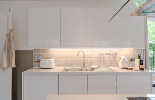 East Walworth Apartment | Your Apartment | Two Bed Apartment